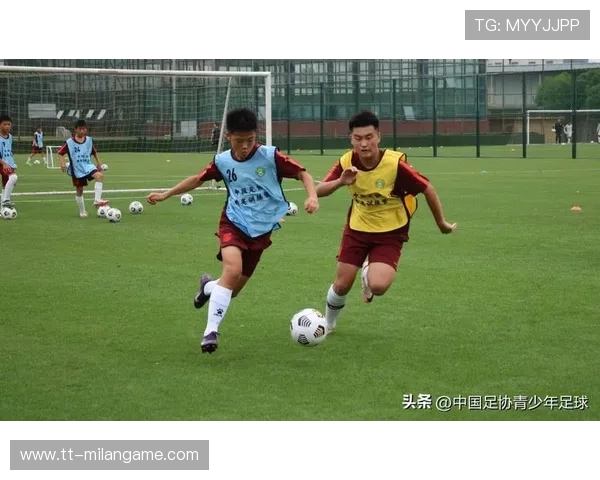 “青训专家携手打造全国青少年足球发展新格局”，青少年足球训练大纲 中国足协